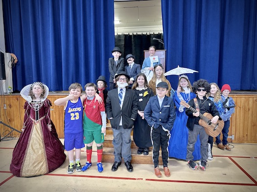 Night of the Notables | Village School of North Bennington